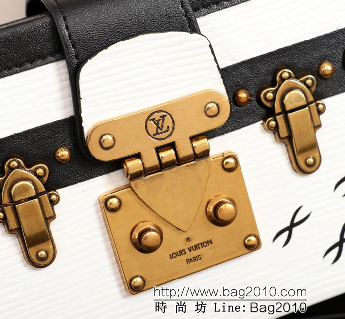 LV路易威登 原版品質 時尚潮流 PETITE MALLE 手袋 M94219  Bhq1172